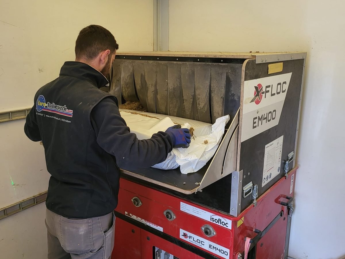 Einblasdämmung mit X-Floc Maschine